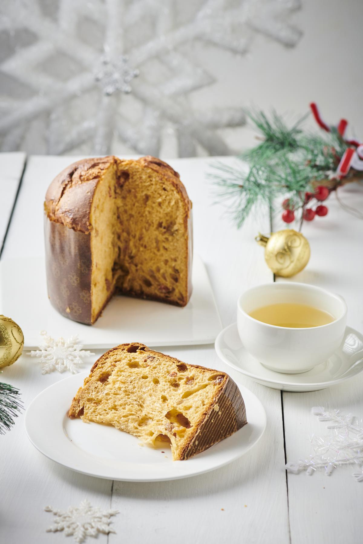 Bakers Across India Launch Stollens, Panettones, And Toffee inside German Christmas Fruit Cake Crossword Clue